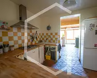Maison, 240 m²
