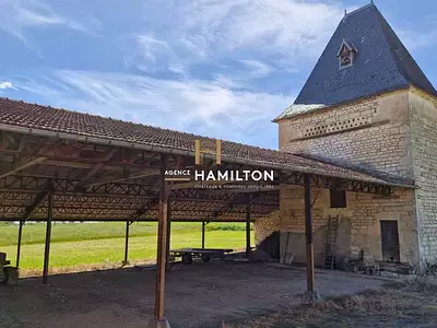 Maison, 606 m²