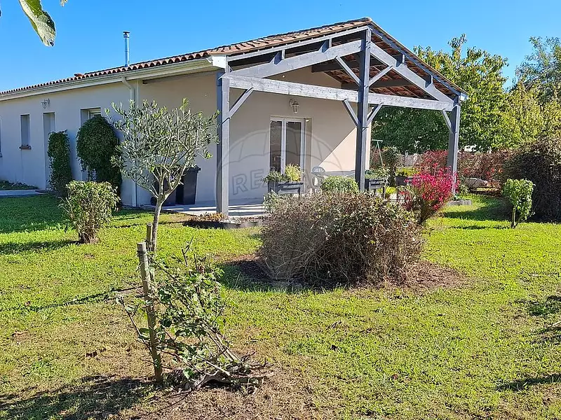 Maison, 83 m²