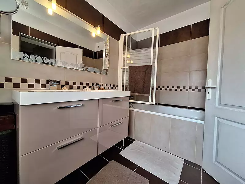 Maison, 95 m²