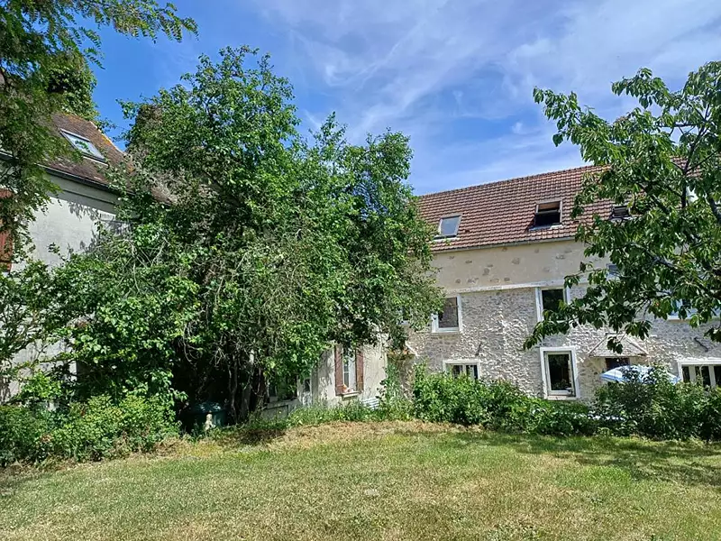 Immeuble, 320 m²