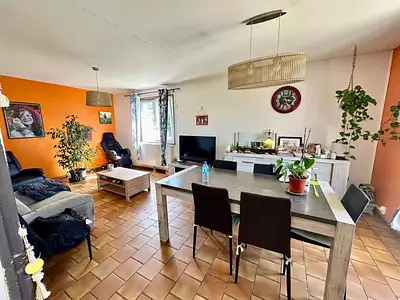 Maison, 105 m²