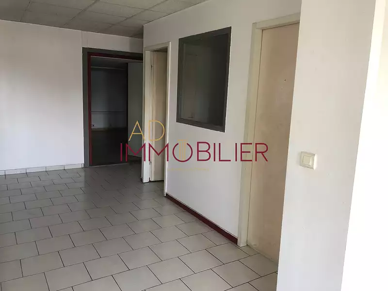 Divers, 271,57 m²