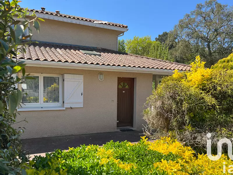 Maison, 61 m²