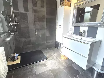 Maison, 220 m²