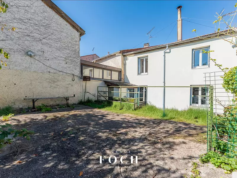 Maison, 185 m²