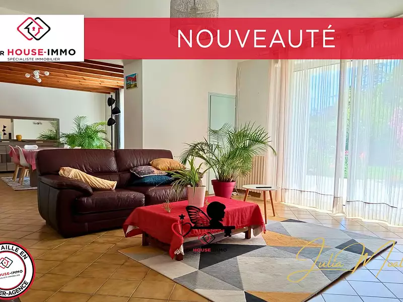 Maison, 196 m²