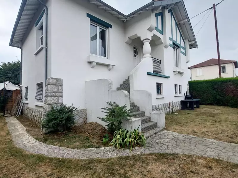 Maison, 165 m²
