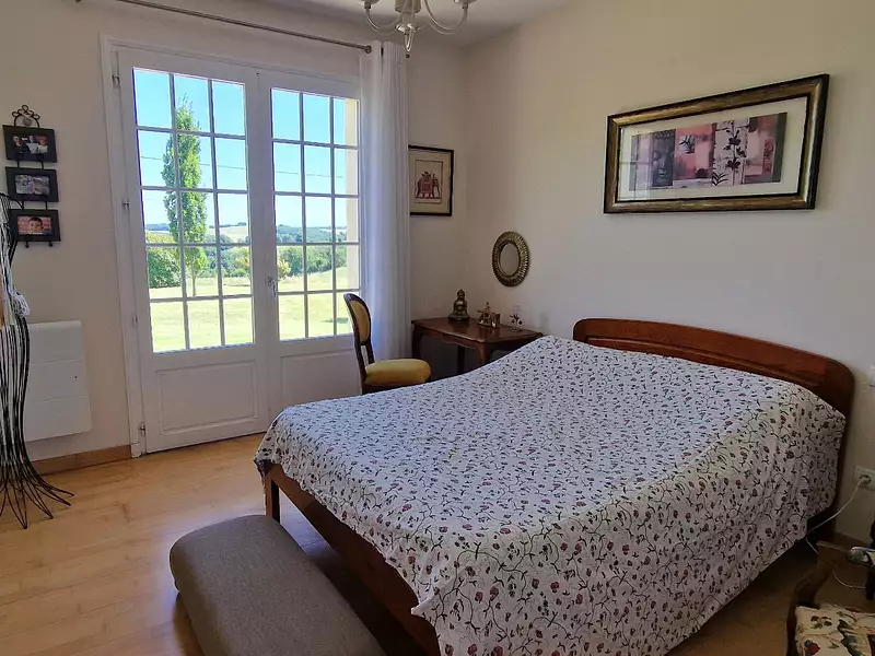 Maison, 165 m²