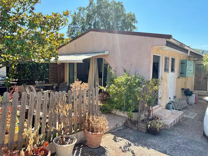 Maison, 56 m²