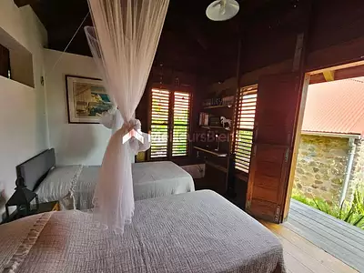 Maison, 261 m²