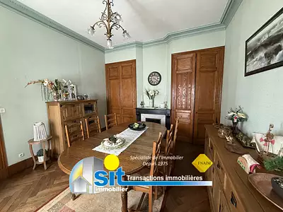 Maison, 198 m²