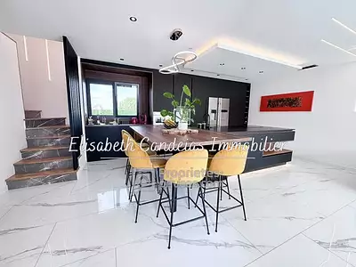 Maison, 150 m²