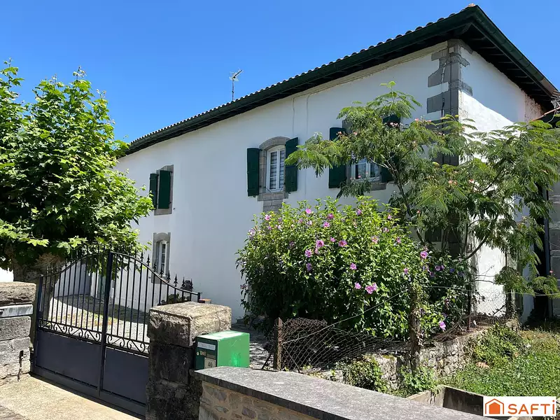 Maison, 185 m²