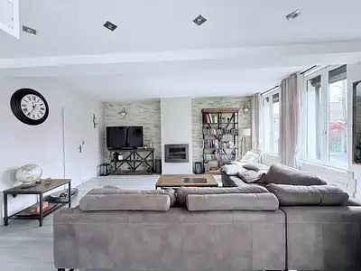 Maison, 210 m²