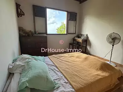 Maison, 250 m²