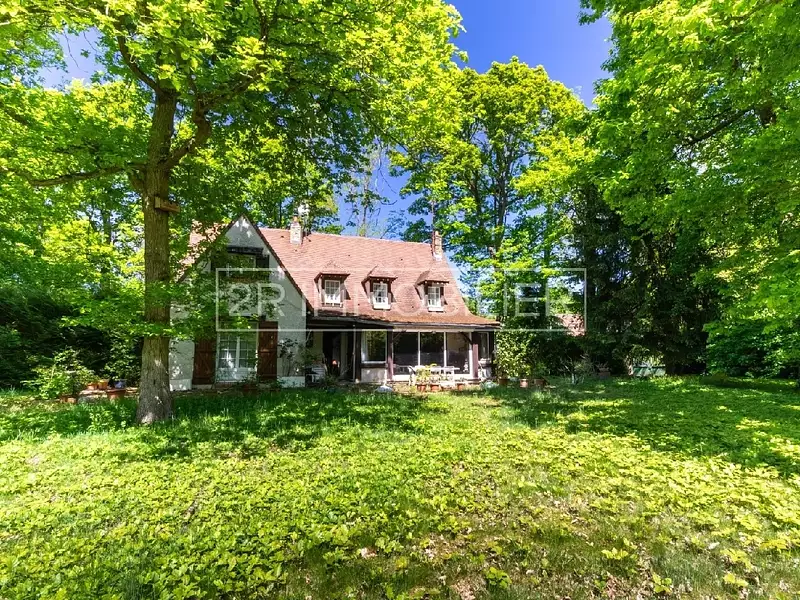 Maison, 200 m²
