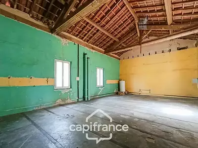 Maison, 330 m²