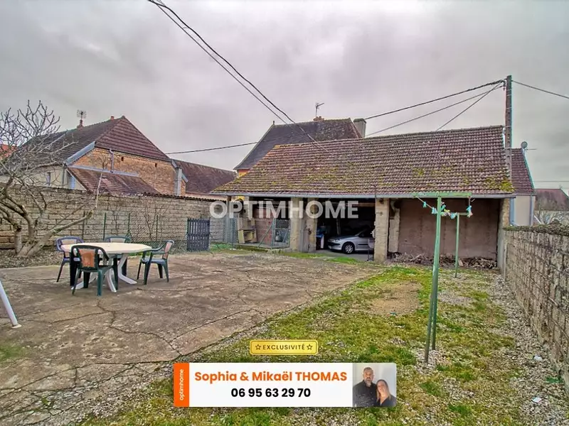 Maison, 225 m²
