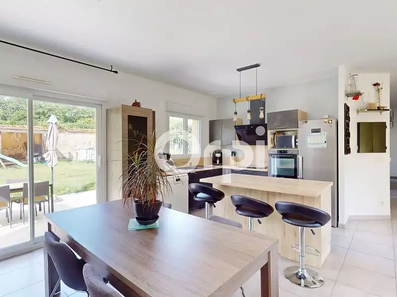 Maison, 112 m²