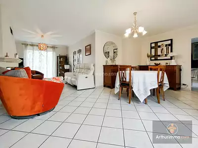 Maison, 132 m²