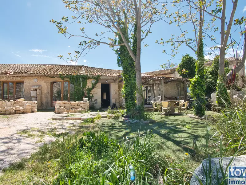 Maison, 343 m²