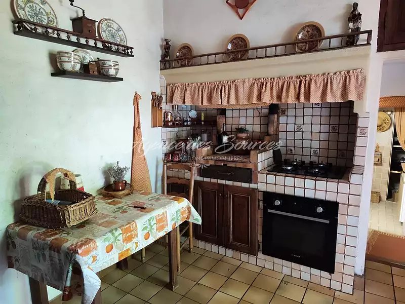Maison, 267,9 m²