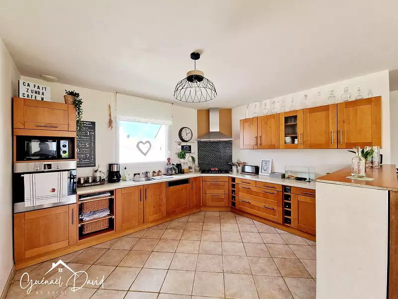 Maison, 141 m²