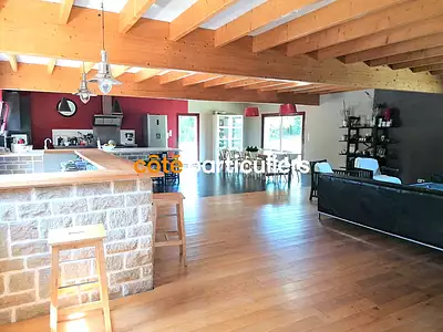 Maison, 200 m²