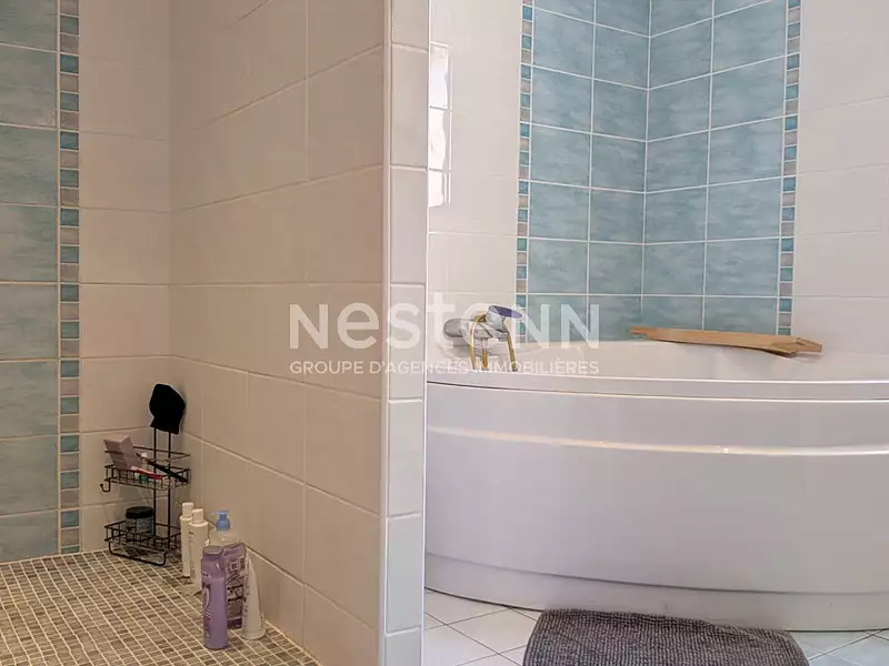 Maison, 177 m²