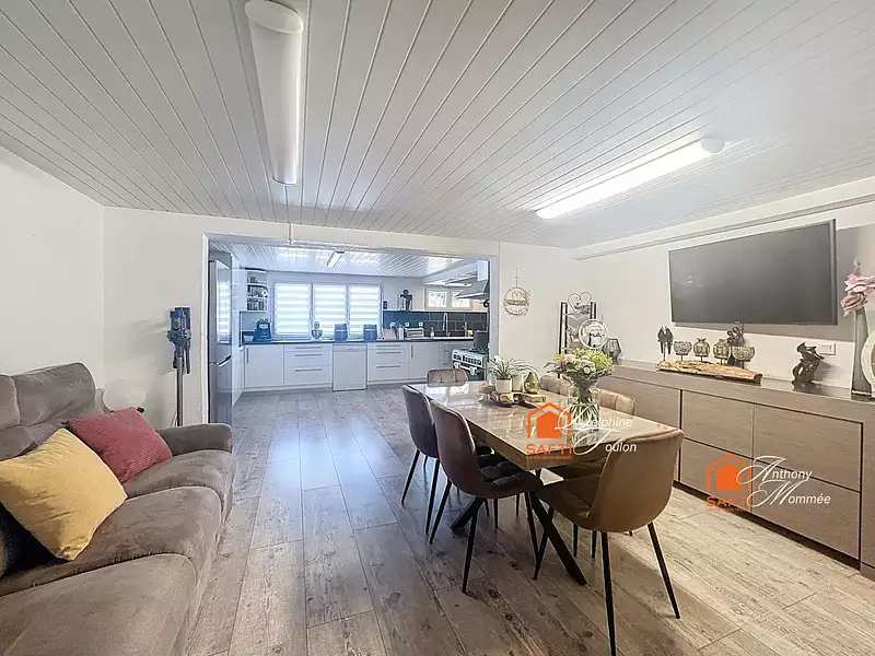 Maison, 190 m²
