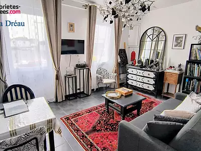 Maison, 250 m²