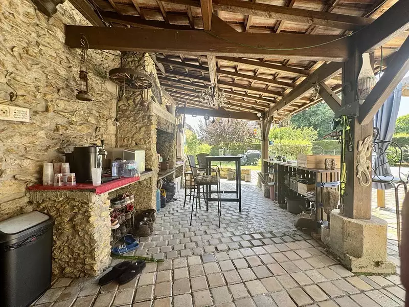 Maison, 260 m²