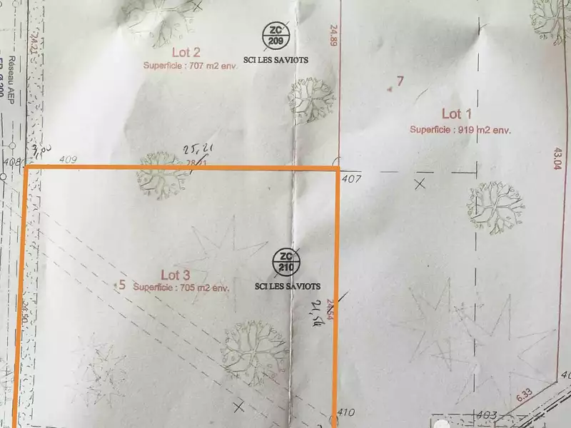 Terrain, 709 m²