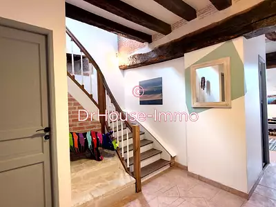 Maison, 270 m²