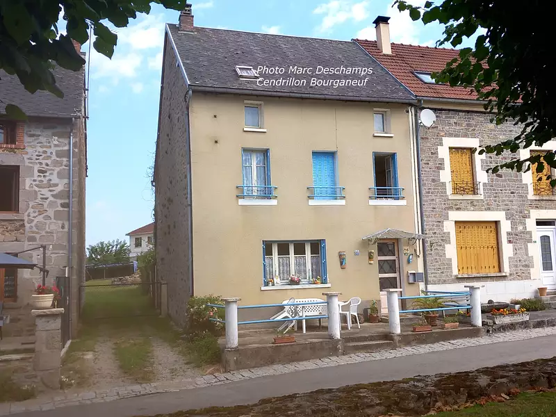 Maison, 90 m²