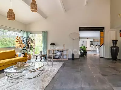 Maison, 258 m²