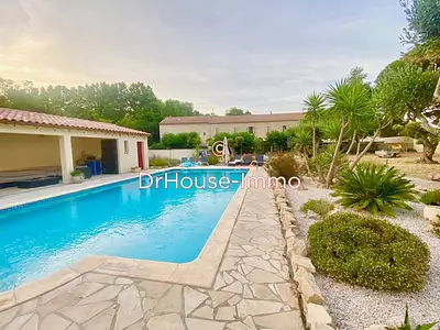 Maison, 300 m²