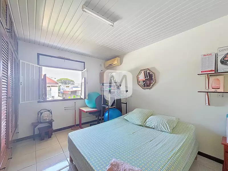 Immeuble, 406,78 m²
