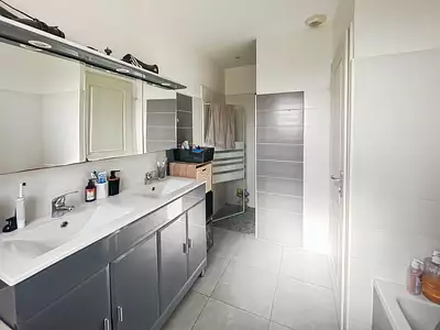 Maison, 83 m²