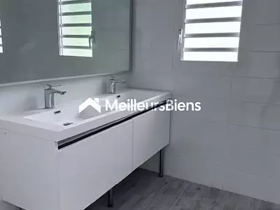 Maison, 160 m²