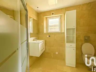 Maison, 179 m²