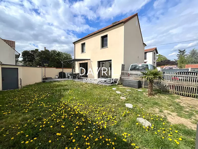 Maison, 144 m²