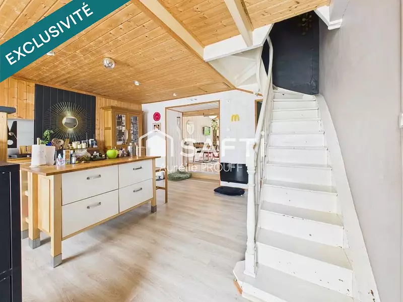 Maison, 115 m²