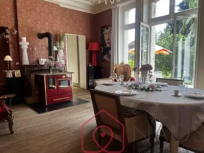 Maison, 239 m²