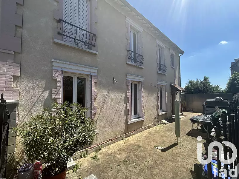 Maison, 84 m²