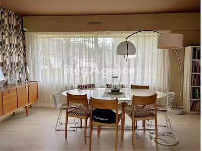 Maison, 265 m²