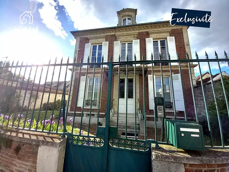 Maison, 147 m²