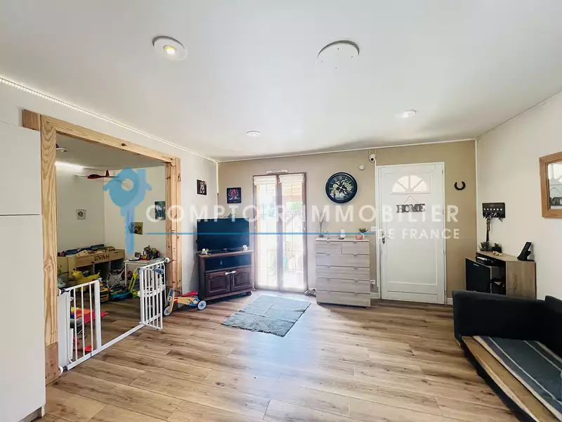 Maison, 97 m²