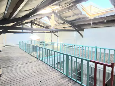 Immeuble, 373 m²